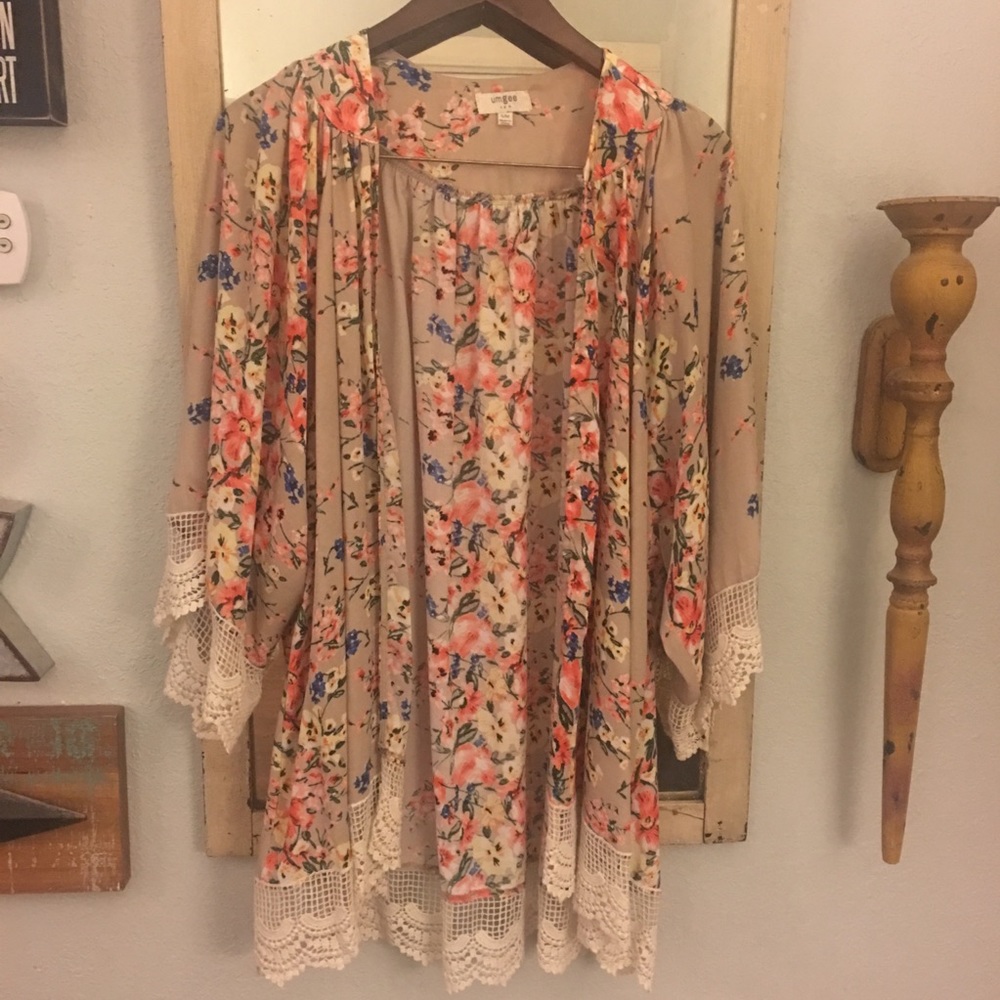 UMGEE // Chiffon Kimono
